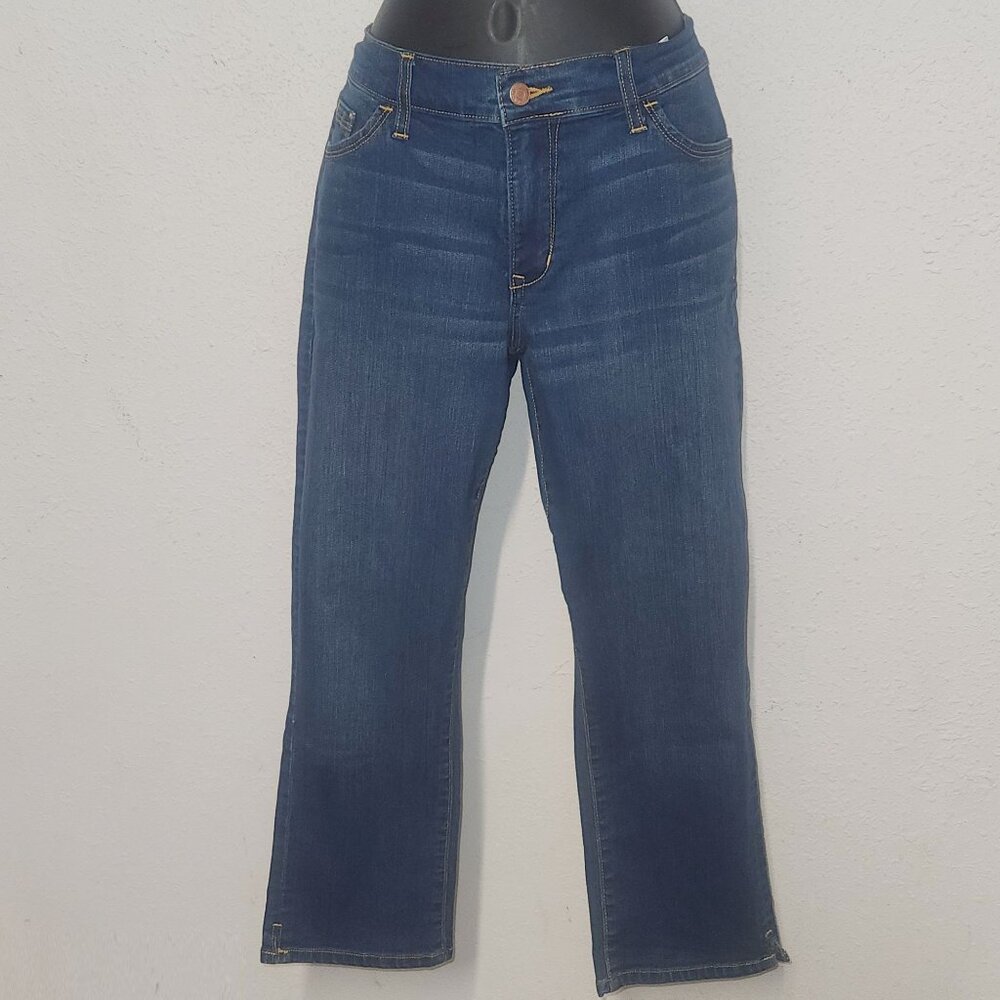 Old Navy Ladie's Flirt Jeans in size 10/ 32" waist